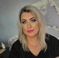 pedagog specjalny, terapeuta AAC, trener TUS mgr Monika Możdżer